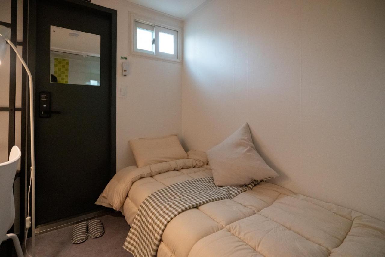 Arte Premium Oneroomtel Myeongdong Seul Esterno foto