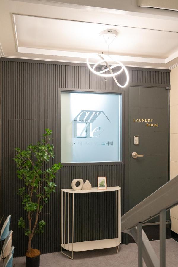 Arte Premium Oneroomtel Myeongdong Seul Esterno foto