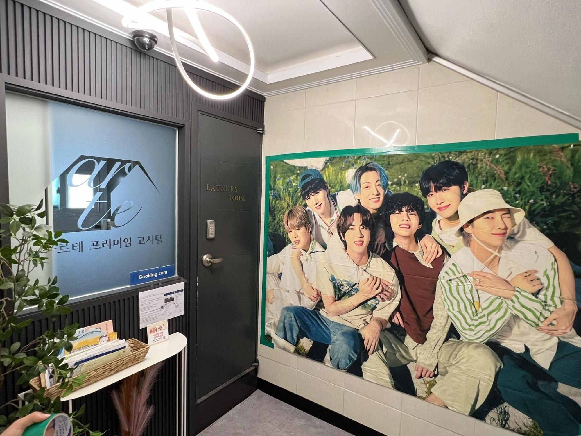 Arte Premium Oneroomtel Myeongdong Seul Esterno foto