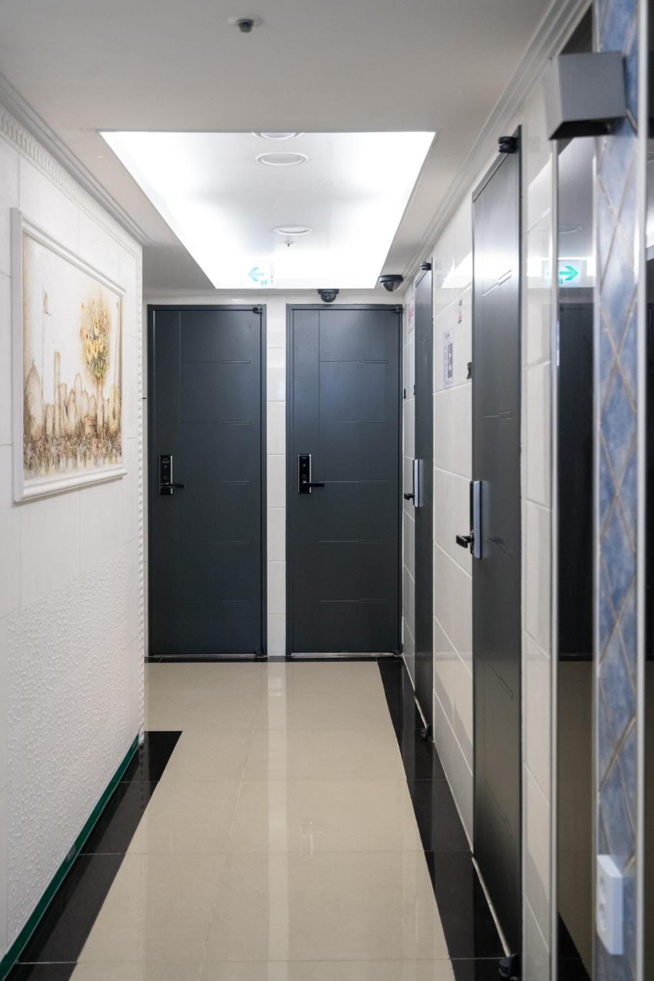 Arte Premium Oneroomtel Myeongdong Seul Esterno foto